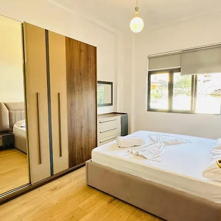 Center Group Apartmán Tirana